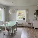 בית נופש Lovely In Sorbovag